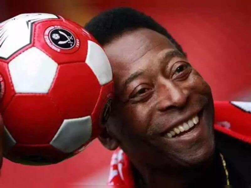 is pele the best soccer player